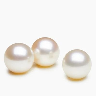 Aesthetic body piercing,Genital piercing are available.

sterile materials are always used.