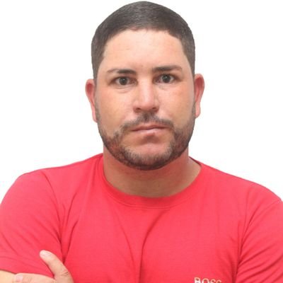 S3 V0C3 C0NS3GU1U L3R 1SS0, 3U T3 D3V0 UM4 L1NGU4D4 N4 BUCET4
