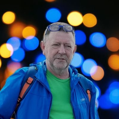 AdamAmpo's profile picture. Pisobolszewicy!!!!!  Nie zesrajcie się!
Konfabulanci - do Rosji!