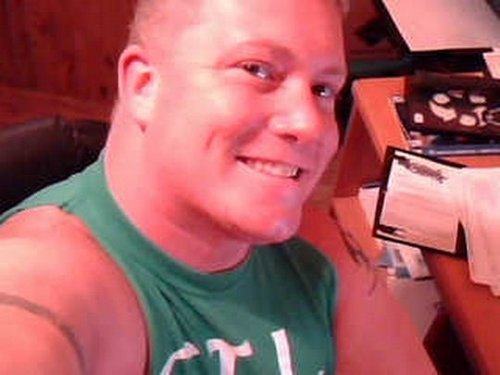 Rayfarley1's profile picture. sore today strong tomorrow