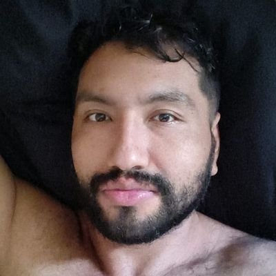 Nutriólogo, recordando lo que es bueno para mí, regresando a lo que amo para llenarme de todo aquello que me encanta dar a quienes me redean... lo mejor de mi.