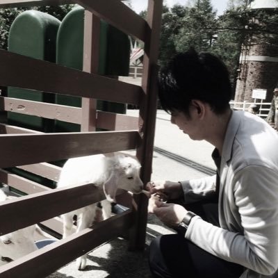 tk9999_mm's profile picture. 9mm/時雨/ELLE/MWAM/10-FEET/lasvegas/HEYSMITH/coldrain/SiM/ROTTEN/SHANK/ロックとライブが大好きです。ギタリストでもあります！趣味あう方はフォローよろしくです！