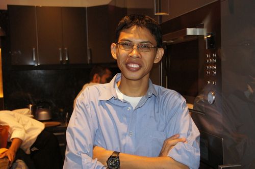 tbidris's profile picture. Moviewatcher, Musiclistener, Food lover, Coffee addict and Light traveler || PERSIB ||