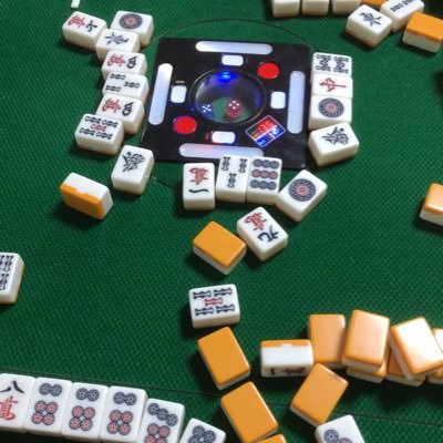 眼科専門医。日々の仕事のボヤキ。最近、スリットの周りの抜け毛が気になります。