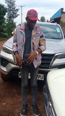 OpicsTredi's profile picture. 