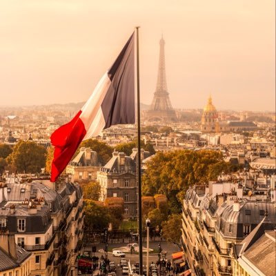 Adhérant du @RNational_off 🇫🇷 Vive la République, vive la France !  Vivement 2027 !