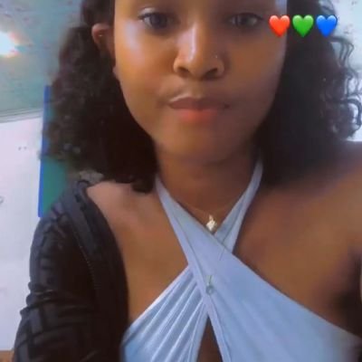 EdiomoMoses's profile picture. Daddy's daughter 🥇
Seamstress 🪡
forex trader🥂📉
language enthusiast 🗣️
Sarcastic, 🤓
Gamer, 🎮
crypto Ambassador, 🪙
💊 💯
Arsenal's girlfriend. 🚀