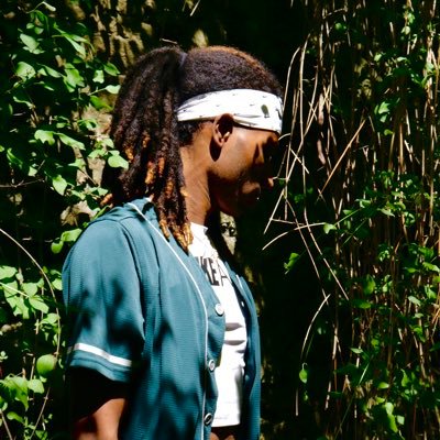 Glory is reserved for those who have touched darkness • 27 • @Arsenal • He/Him • Pan King 🏳️🌈