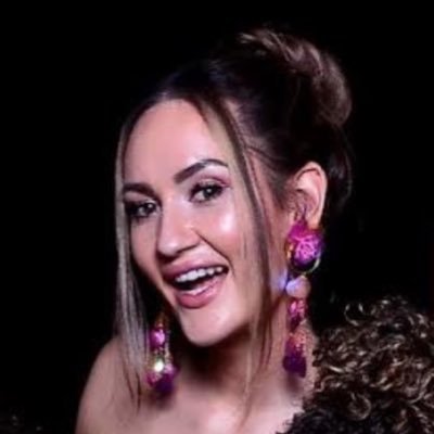 ugcwithlaila's profile picture. 🪩🕊 UGC CREATIVE • authentic and honest content for your brand • let’s connect ugcwithlaila@gmail.com • 👩🏽‍🎓 MSc, MCI & LL.B. • Dutch