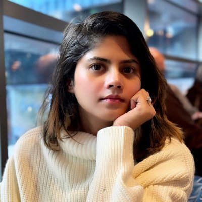 AnjumShorna26's profile picture. I transform user needs into intuitive, impactful designs that drive company growth!