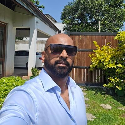 SriLankanAustralian🇱🇰🇭🇲
Melbourne⚫️💛🔴Wurundjeri
AussieRuleTragic
STKSaintsFanatic
SportNut