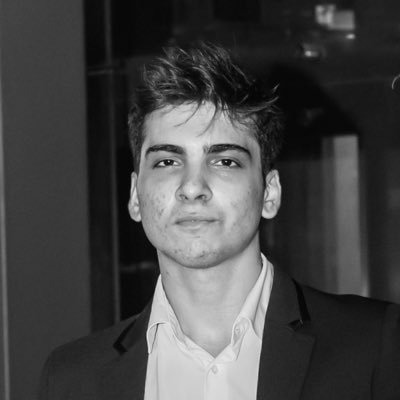 calalli24's profile picture. iOS developer,  wwdc ssc 2024, 25 winner. @treaty_app