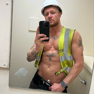33 from the South East 🇬🇧 Gym lad 💪🏻 Work in Construction 🛠️🪛🪚🦺