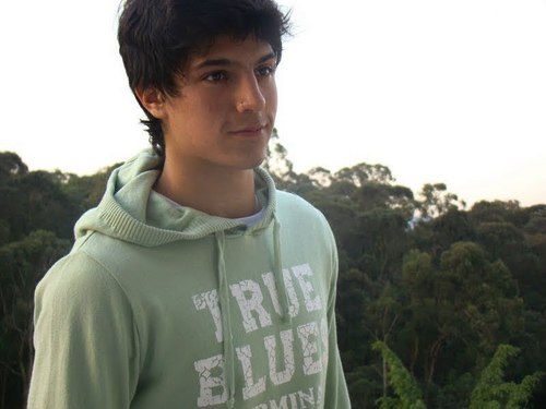 sou só da @iarinha_saantos , @BabiMartins_m e @DudaMelchertti s2
