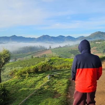 jithu_gouthaman's profile picture. loving the Chaos