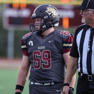 5'11 240 | Class of 26' NG/DT | Rouse HS | 4.49 weighted GPA | 505 back squat | 240 Power Clean | Multi sport athlete