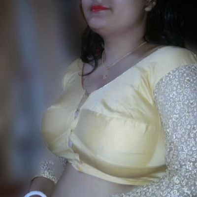 Rekha_return4 Profile Picture