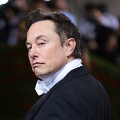 Space x 👉Founder (Reached to Mars 🔴) 💲PayPal https://t.co/C4xhuGNTw4 👉 Founder 🚗Tesla CEO & Starlink Founder 🧠Neuralink Founder a chip to brain