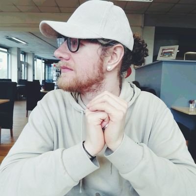 GrahamChapple_'s profile picture. A private account where I can really say the randomness that often is on my mind.. basically an account where I can just be me