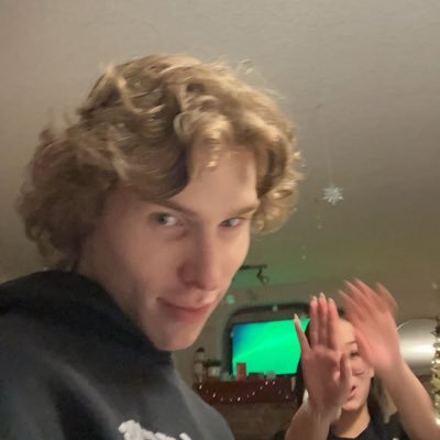 TG1ng's profile picture. 🇨🇦