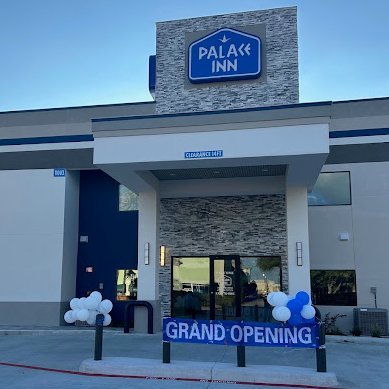 PInnBLJFM1960's profile picture. Comfortable. Clean. Convenient
Review Says we're a great location overall for sightseeing, recreation, dining, and getting around Houston!