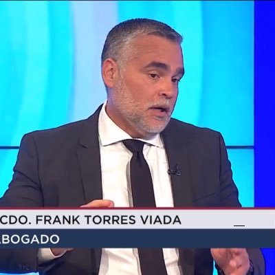 Abogado con práctica dirigida a las materias de derecho gubernamental y constitucional; litigación compleja y recursos extraordinarios. PADIdivemaster.