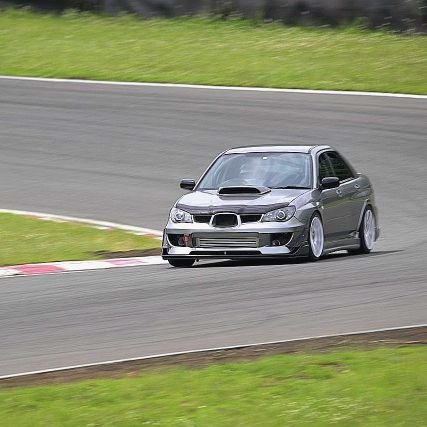 インプレッサ GDB A-lineに乗ってます!
GLAは冠婚葬祭快適最速低燃費(笑)
L150s ボロボロムーヴは通勤車両!
オフ会や走行会などお誘いください!
ちきちきGarageはDIY作業者を応援します🏁
#ちきちきGarage
#プラッツ
#GDB
#GLA200d