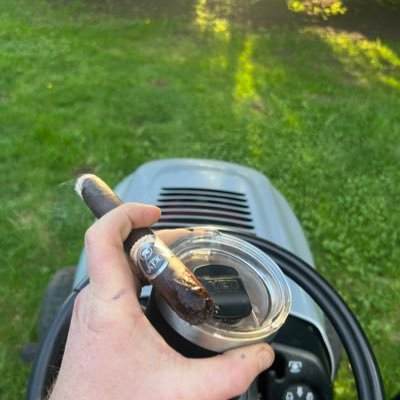 cigarandcoffees's profile picture. 