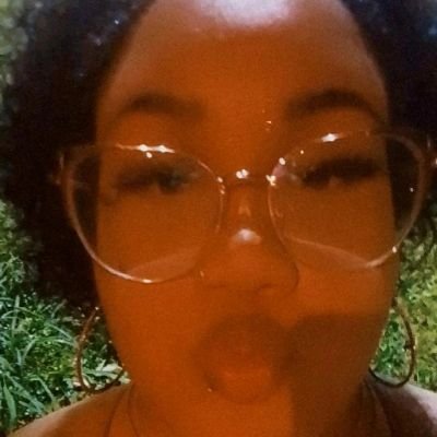 Yasmim69433376's profile picture. https://t.co/o2aCZnJ2my