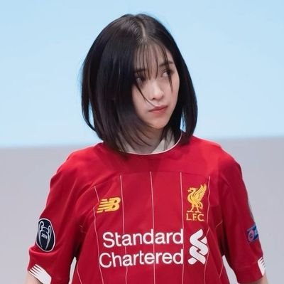 Perfil dedicado para falar sobre Kpop e comentar sobre o Liverpool FC | fan account