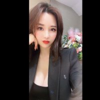 Angela (@rosalyn494112) 's Twitter Profile