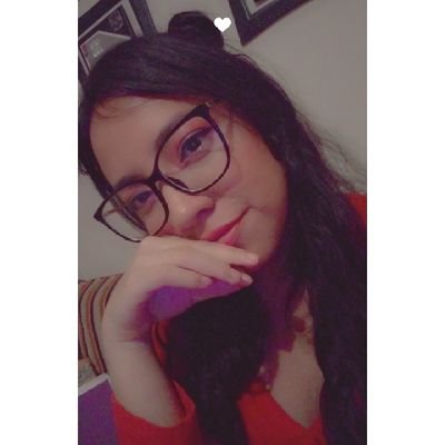 Suusy03's profile picture. I'll be there when you get lonely 💜✨