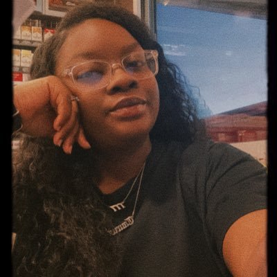 25 Years Old IG: @Taurusszzn_ Snapchat: @caalliibaby 🌷 TikTok: @Vonnie7777