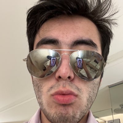 20 year old chess grandmaster For business inquiries: brandonjj112@gmail.com