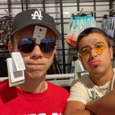 Treciv8's profile picture. 