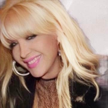 Gennifer Flowers Performs nightly at herClub in NewOrleans French Quarter. The Gennifer Flowers Kelsto Club! for reservations text 504-495-8383