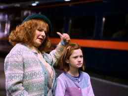 ImMollyWeasley's profile picture. Wife to @WeasleyArthur and mother to 7. Knitter of fabulous jumpers.I love nothing more than my family.