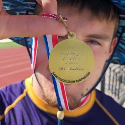 6'2/230lb TE'26' Fairfield, CA Diablo Valley College. 4.0 Academic GPA
IG: jordanbrown.24 brownjordan2005@gmail.com (707)419-1792
TF marks
161'4 Disc
45'03 Shot