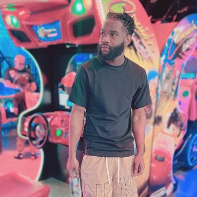 MutSneaky's profile picture. ALL MY LOSSES TURNED TO W’s CAME IN THIS MF ALONE LEAVING ALONE 💯CHAPTER 28♌️🦁