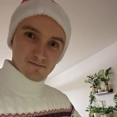 IT guy.
like: economy, politics, enginerring, AI, investing