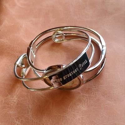 SHUNA_besty's profile picture. ザストより🩵ジュノン最推しの箱推し🐢🎁年甲斐無くbotchさん愛強目の奥様BESTYです☺️STARGLLOWも応援🩷
'22STARN/サマソニ/'23 1/31ワンマン城ホ/8/20サマソ二/10/1BMSGフェス12/3DUNK/'241/24大阪2/18名古屋3/2東京D4/21京セラetc