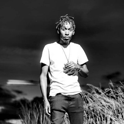 TakudzwaDzombe's profile picture. 😎