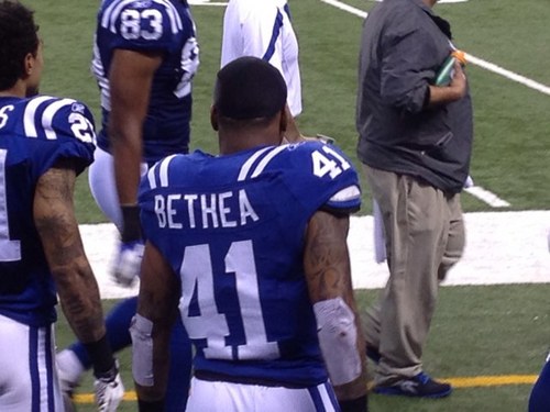 srhino1's profile picture. 