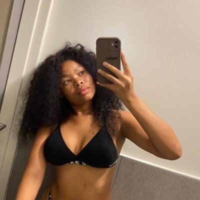 Siphele82835765's profile picture. 💀