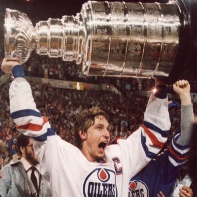 I like hockey and have definitely trolled your teams twitter