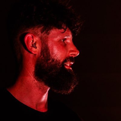 Frontliner ♫ Profile