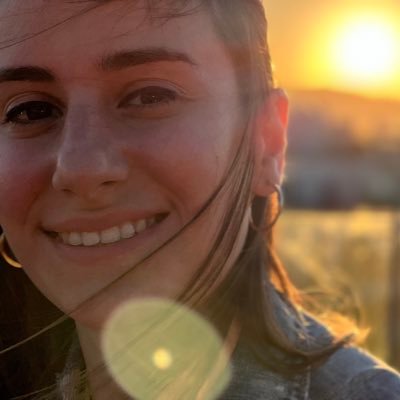 simgehacioglu's profile picture. 