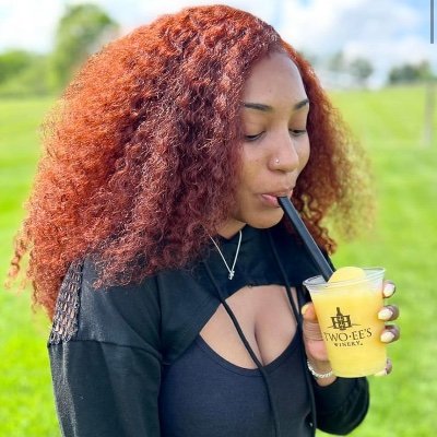 Yess__itsleah's profile picture. 