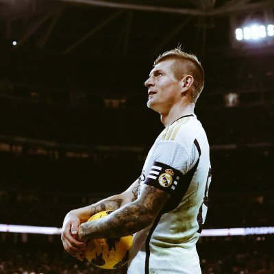 conparadinha's profile picture. Hasta el final.