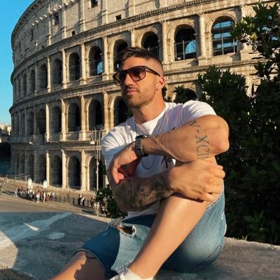 CarlesLlusar's profile picture. Sueña en grande y pasarán cosas gigantes ✨